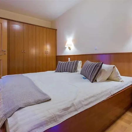 In 14070 Apartamento *