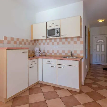 Apartment In 14070 Crikvenica